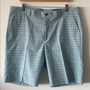 Greg Norman Collection Plaid Golf Shorts
